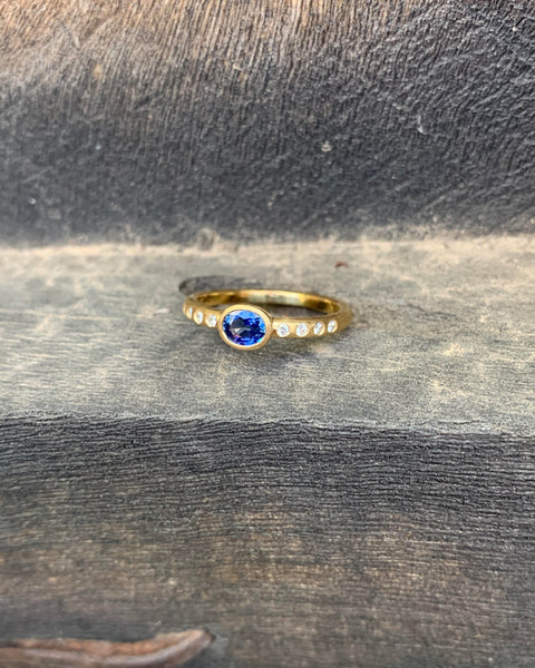 The Gorgeous Sapphire Ring - Tony Malmed Jewelry